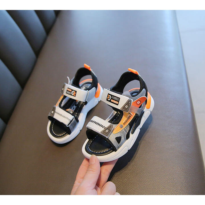Giày sandal cho bé trai từ 1-5 tuổi nhẹ êm, phong cách Hàn - SA12